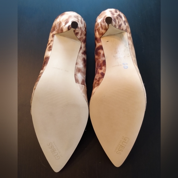 Brand New Guess Leopard Print Marciano Satin Heels size 10 - Picture 4 of 4